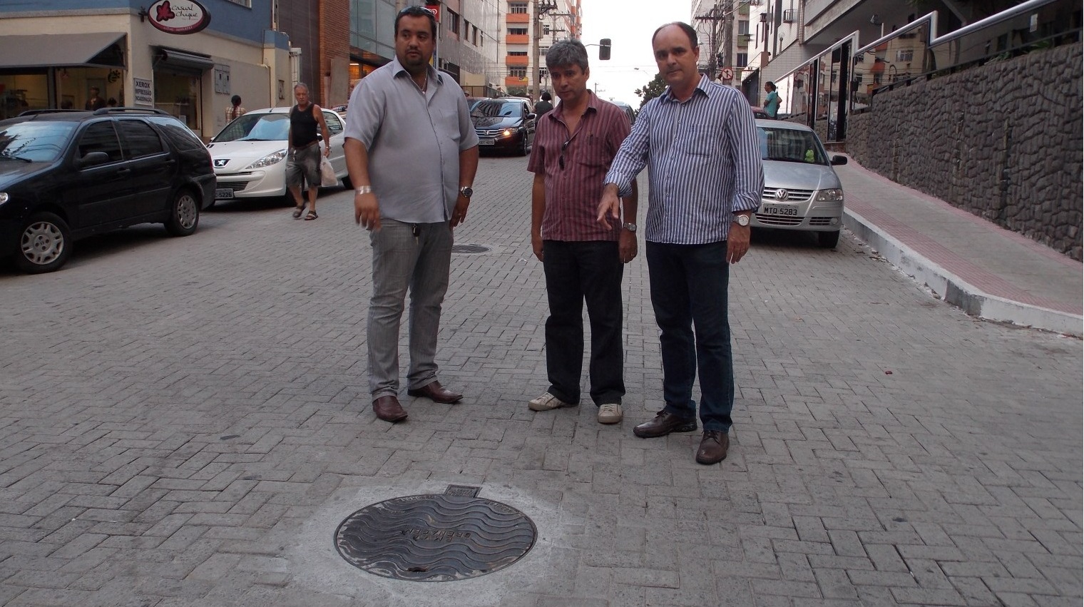 Chiabai fiscaliza obras no Parque das Castanheiras